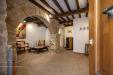 Casa indipendente in vendita con giardino a Todi - 03, cielo terra ristrutturato con spazio esterno priva