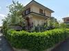 Villa in vendita con giardino a Gaggiano - 02, ESTERNA 2.JPG