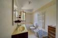 Villa in vendita con giardino a Chieri - 10, 11 bagno giorno.jpeg