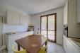 Villa in vendita con giardino a Chieri - 08, 8 cucina.jpeg