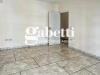 Appartamento in vendita da ristrutturare a Roma - 02, 0bfa8d17-020b-438f-9836-7ca5c34ab3be.jpg