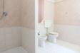 Appartamento in vendita a Cervia in lorenzo ghiberti - 10, bagno