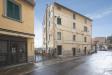 Appartamento in vendita da ristrutturare a Caprarola - centro - 02