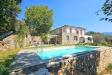 Villa in vendita con giardino a Sarzana in via fratta - 03, 2 sarzana villa indipendente piscina.jpg