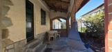 Rustico in vendita con giardino a Cantalupa - 07, porticato.jpg