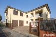 Casa indipendente in vendita con giardino a Vaprio d'Adda in via pozzo - 06, ESTERNO
