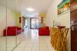 Appartamento in vendita con box a Parabiago in via francesco crispi 16 - 03, Soggiorno