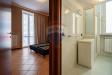 Appartamento bilocale in affitto a Rho in via cardinale ferrari 76 - 08, Bagno