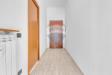Appartamento bilocale in vendita con box a Lainate in via donizetti 8/c - 10, Hall / corridoio