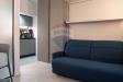 Appartamento monolocale in affitto a Milano in rosmini 5 - 02, Soggiorno