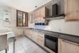 Appartamento bilocale in vendita con box a Agrate Brianza in via damiano chiesa 24 - 09, Cucina
