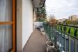 Appartamento in vendita con box a Garbagnate Milanese in via silvio pellico 40 - 02, Balcone