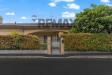 Villa in vendita con giardino a Paderno Dugnano in via ozanam 7 - 03, Casa all'aperto