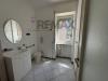 Appartamento in vendita con box a Varese in via walder 9g - 10, Bagno