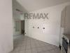 Appartamento in vendita con box a Varese in via walder 9g - 08, Stanza vuota