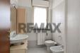 Appartamento monolocale in affitto con box a Legnano in via romagna 14 - 07, Bagno