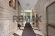 Appartamento in vendita a Milano in via pergolesi 15 - 03, Ricezione / Lobby