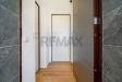 Appartamento monolocale in affitto ristrutturato a Rho in via monte ceneri 6 - 07, Hall / corridoio