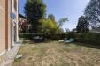 Appartamento in vendita con giardino a Agrate Brianza in via lecco 66 - 09, Giardino