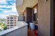 Appartamento in affitto con box a Pogliano Milanese in via arluno 8 - 02, Balcone