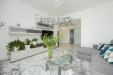 Appartamento in vendita con box a Caponago in via donatello 13 - 04, Soggiorno