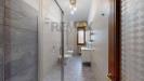 Appartamento in vendita con box a Cologno Monzese in via calamandrei 17 - 06, Bagno