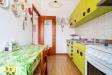 Appartamento monolocale in vendita con box a San Giorgio su Legnano in via legnano 4 - 06, Cucina