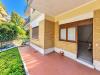 Appartamento in affitto con giardino a Roma in via cassia 900 - 05