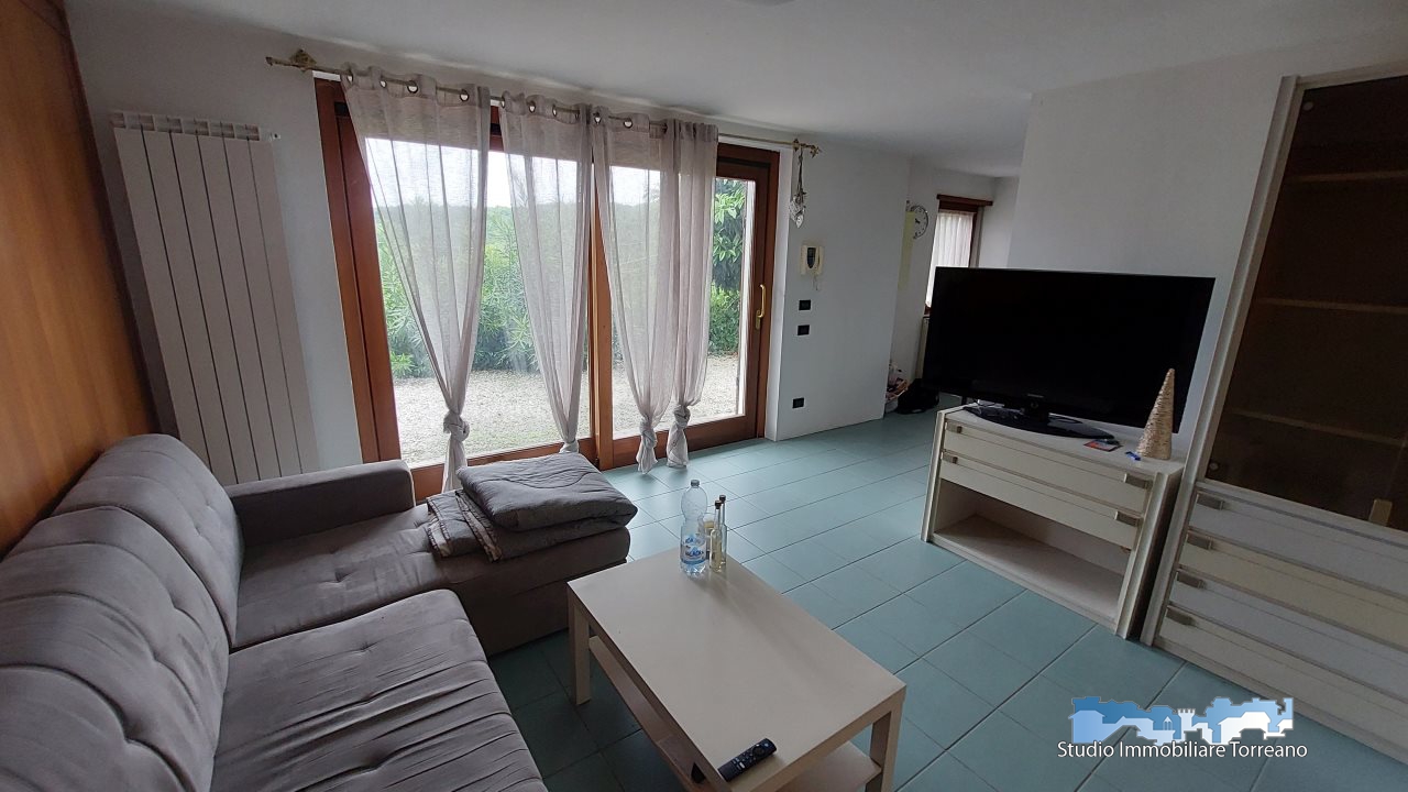 Bilocale in affitto a Lessolo