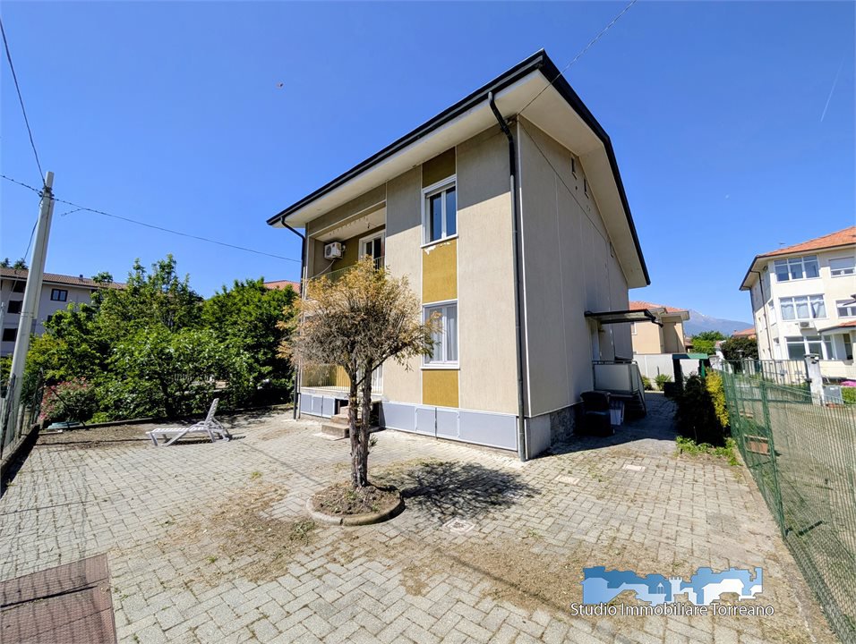 Villa in vendita a Ivrea