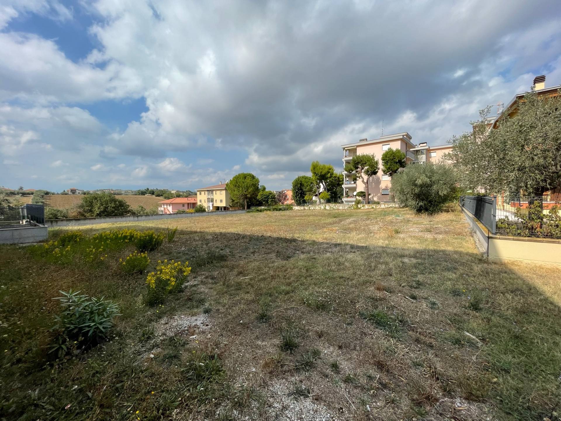 Terreno edificabile in vendita a Mosciano Sant'Angelo, Semi Centrale