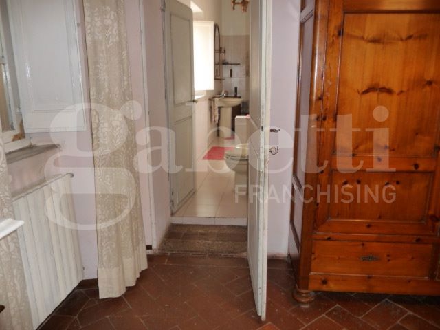 Casa indipendente con giardino a Sassetta