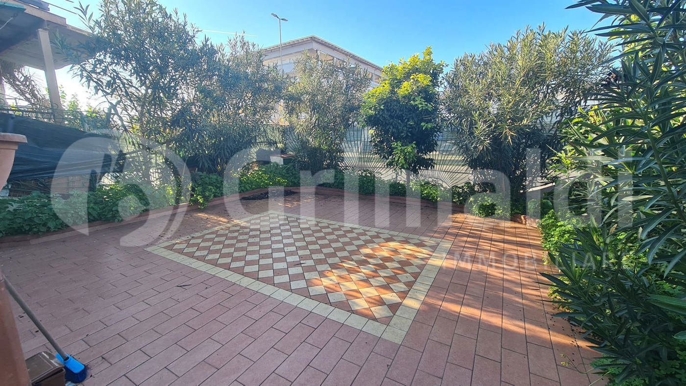 Villa in affitto a Castel Volturno