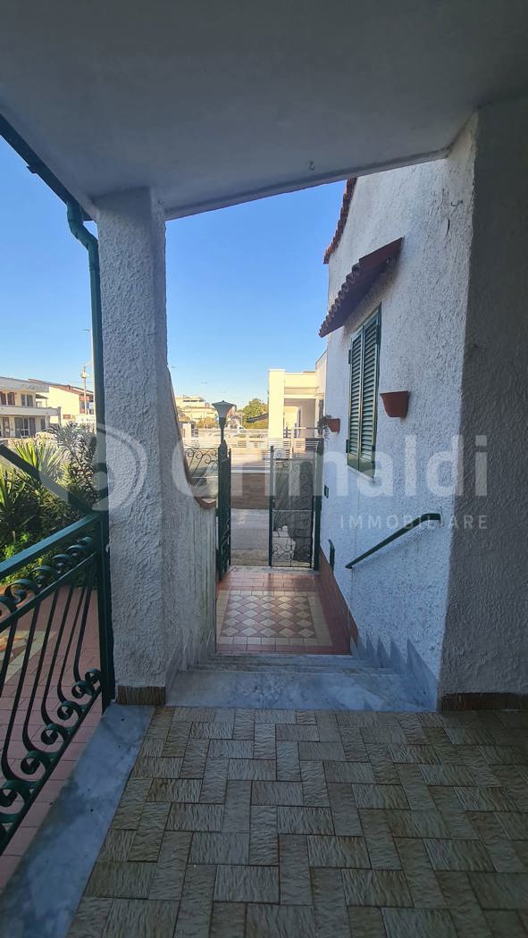 Villa in affitto a Castel Volturno