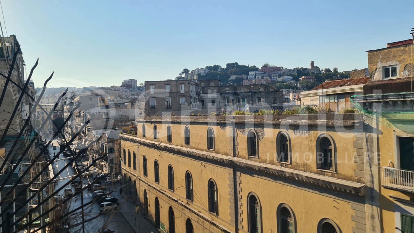 Bilocale in vendita a Napoli