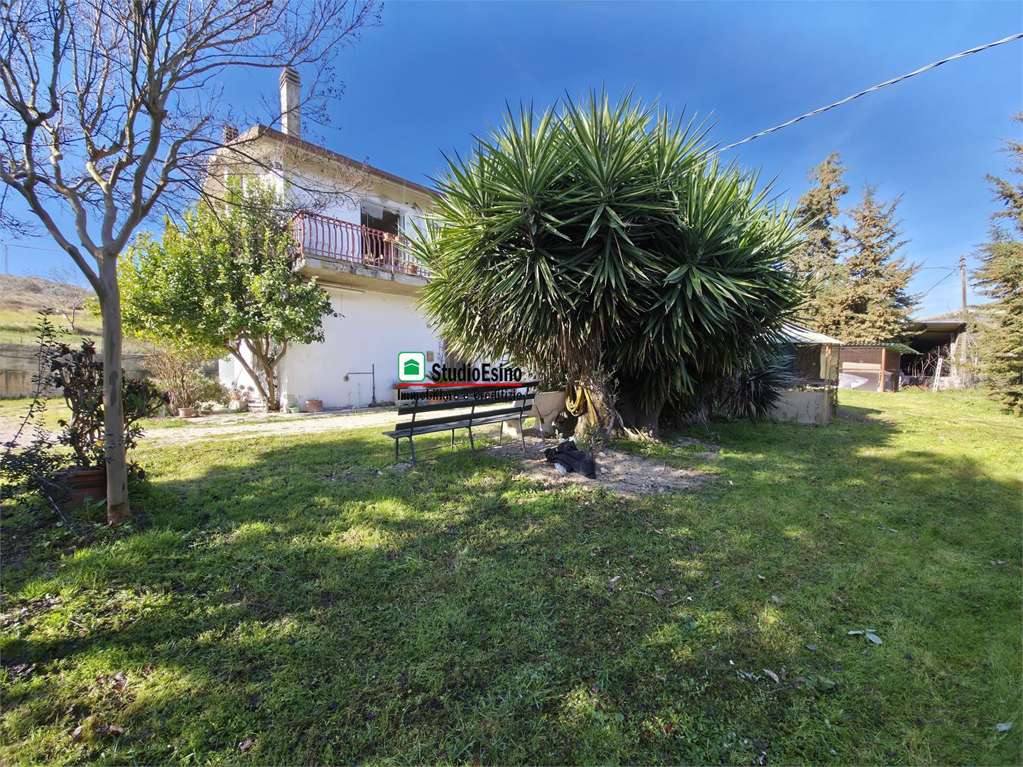 Casa indipendente in vendita a Appignano del Tronto