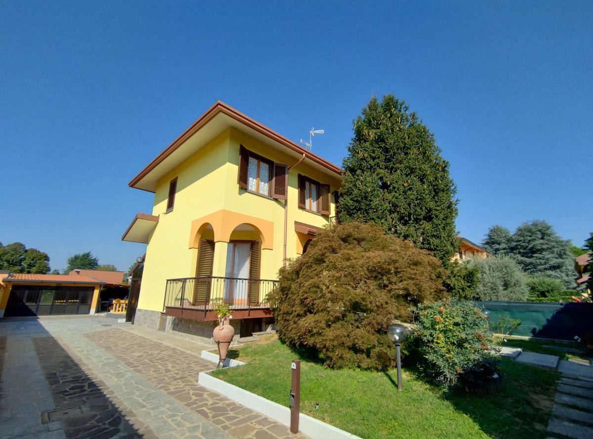 Quadrilocale in vendita a Santo Stefano Ticino