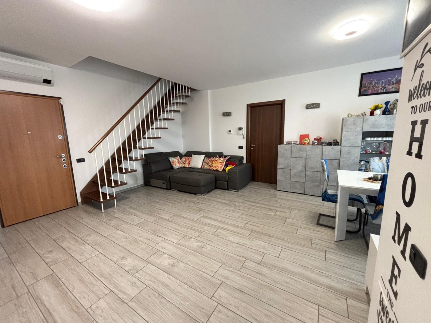 Quadrilocale in vendita a Ossona