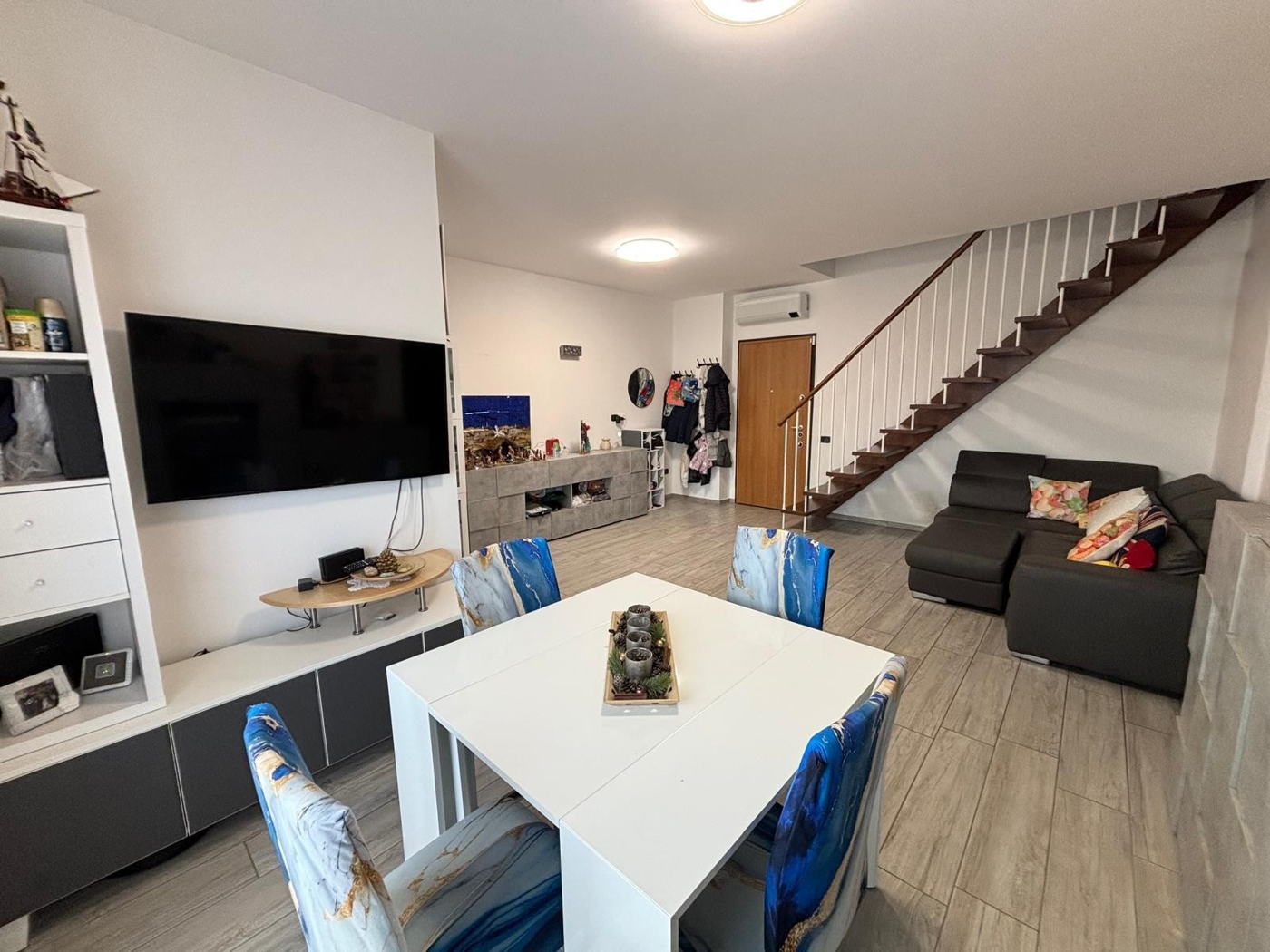 Quadrilocale in vendita a Ossona