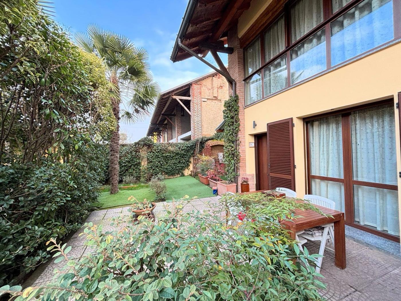 Casa indipendente ristrutturata a Corbetta