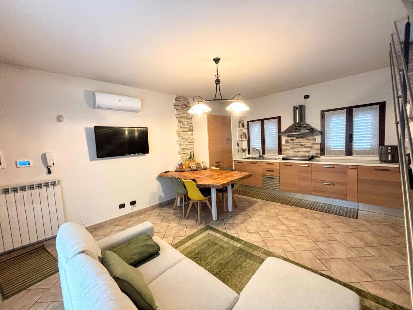 Casa indipendente ristrutturata a Corbetta