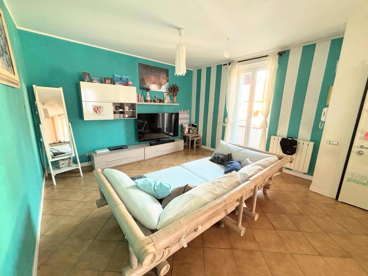 Villa con giardino a Santo Stefano Ticino