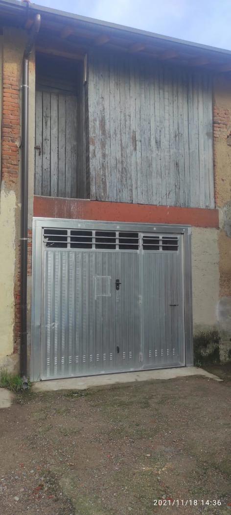 Box/Garage 33mq in vendita a Corbetta