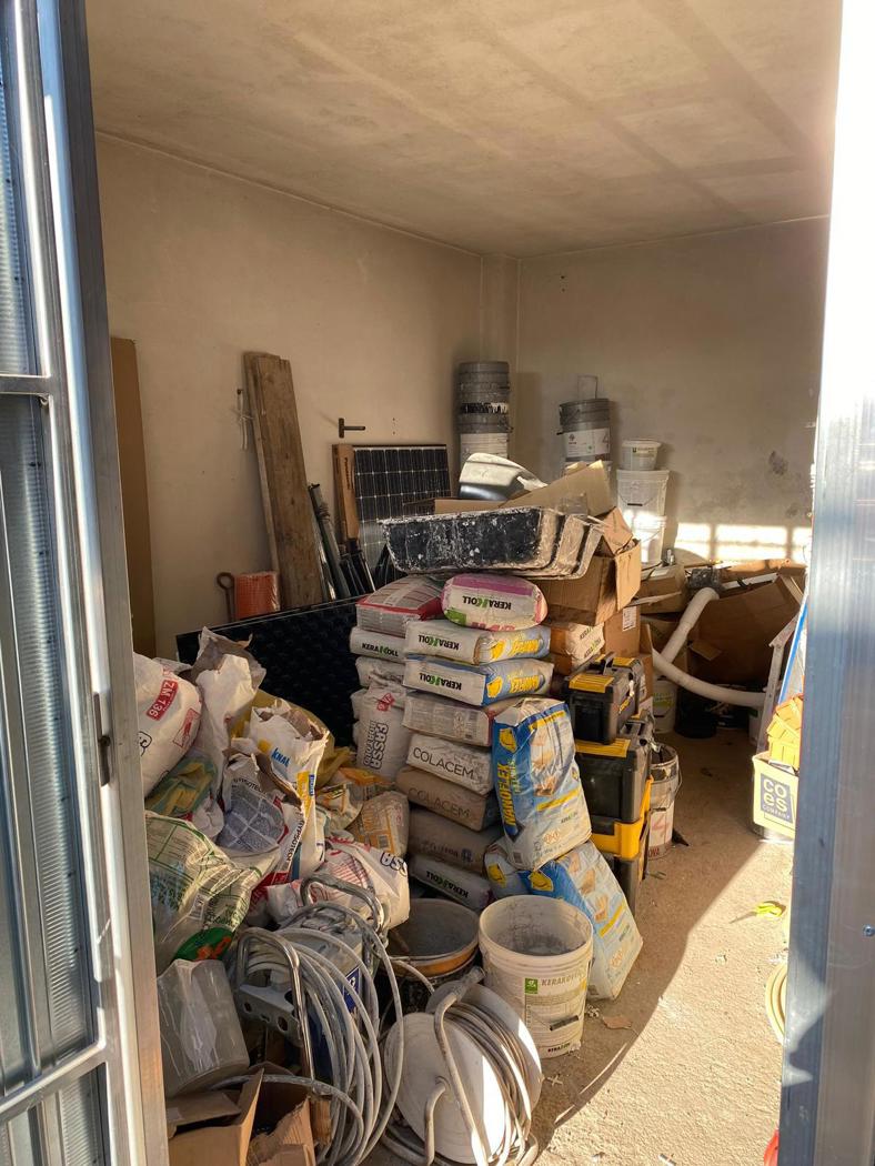 Box/Garage 33mq in vendita a Corbetta