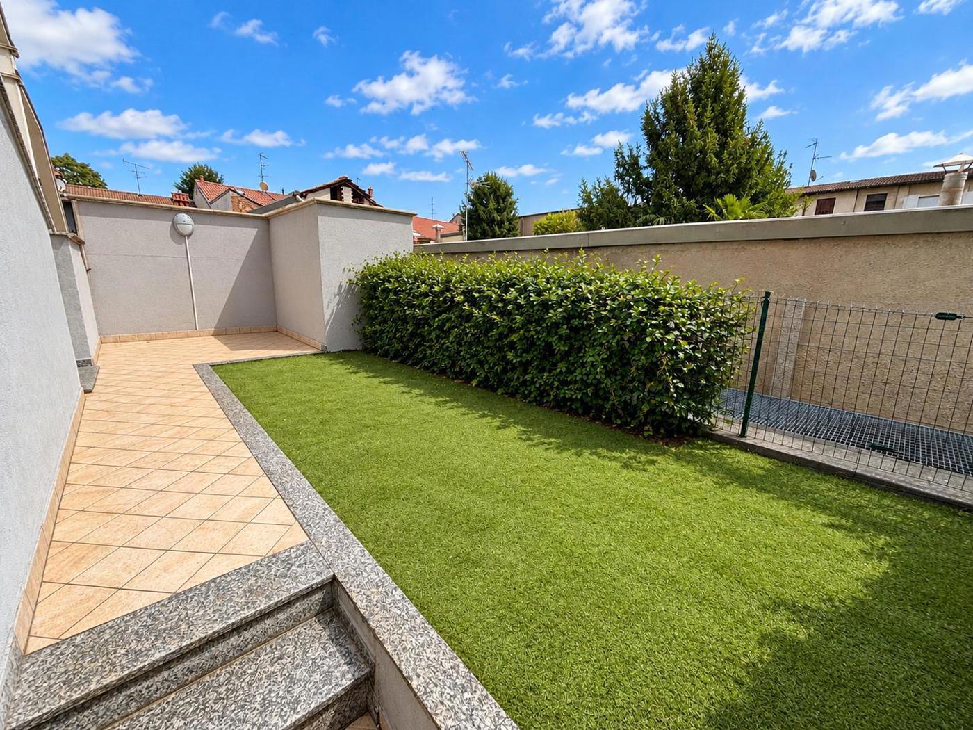 Trilocale con giardino a Ossona