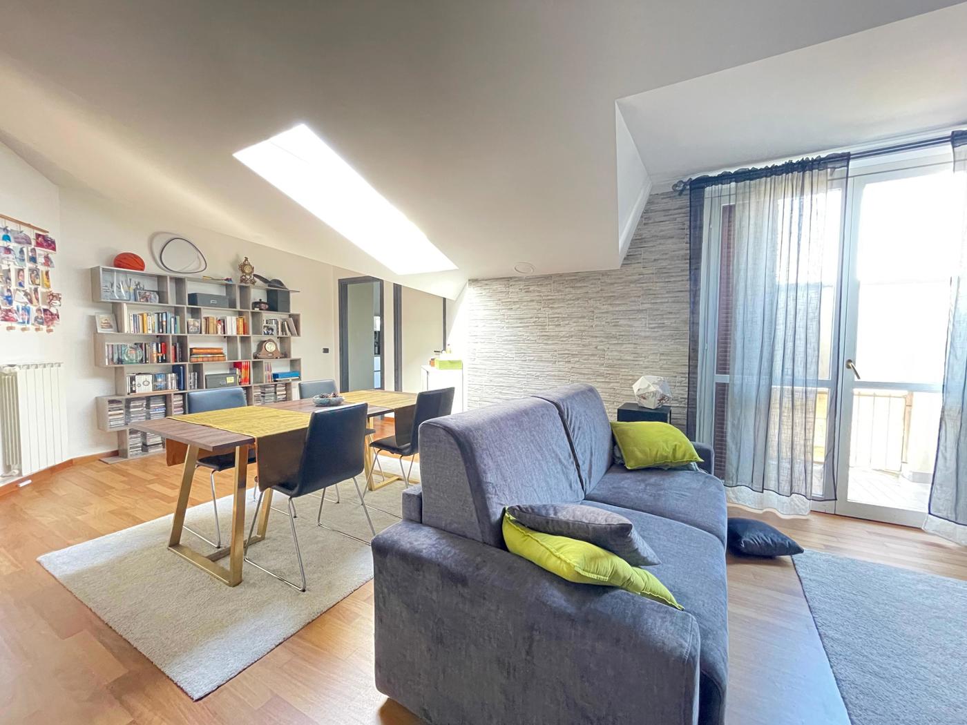 Attico in vendita a Mesero