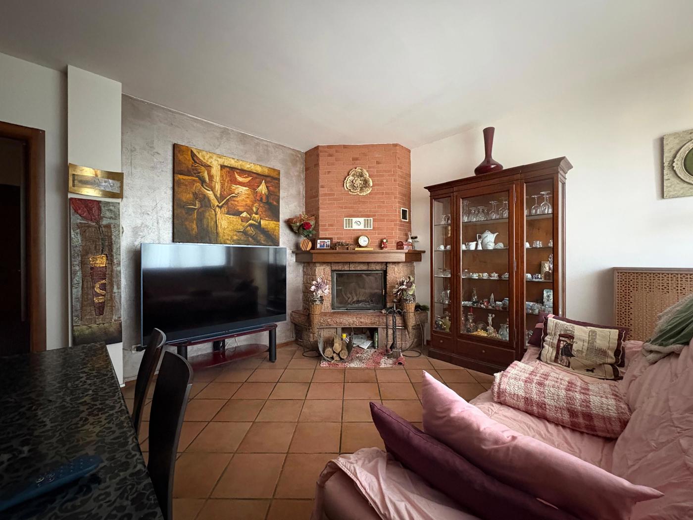 Villa con giardino a Robecco sul Naviglio