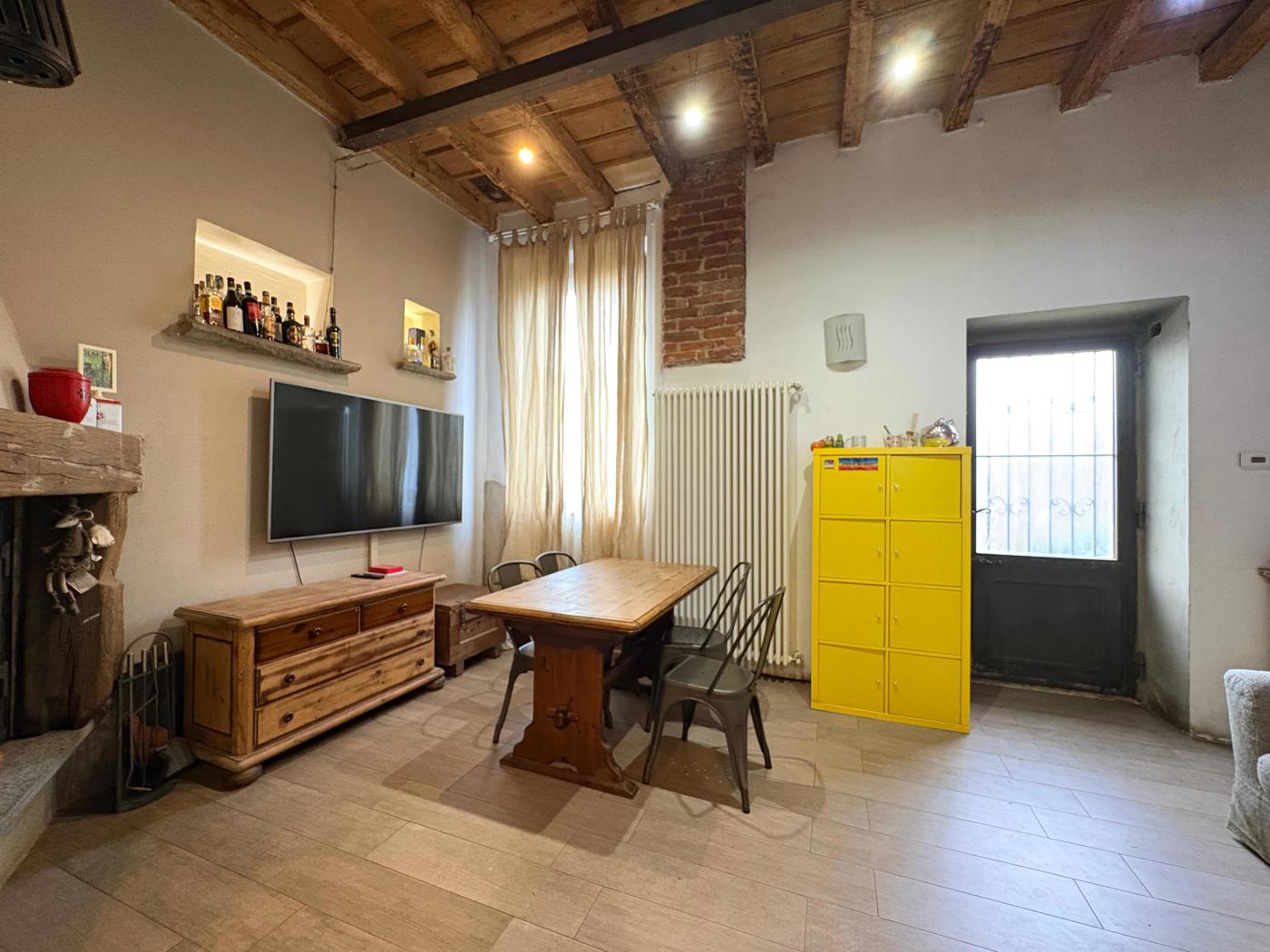 Villa con giardino a Robecco sul Naviglio