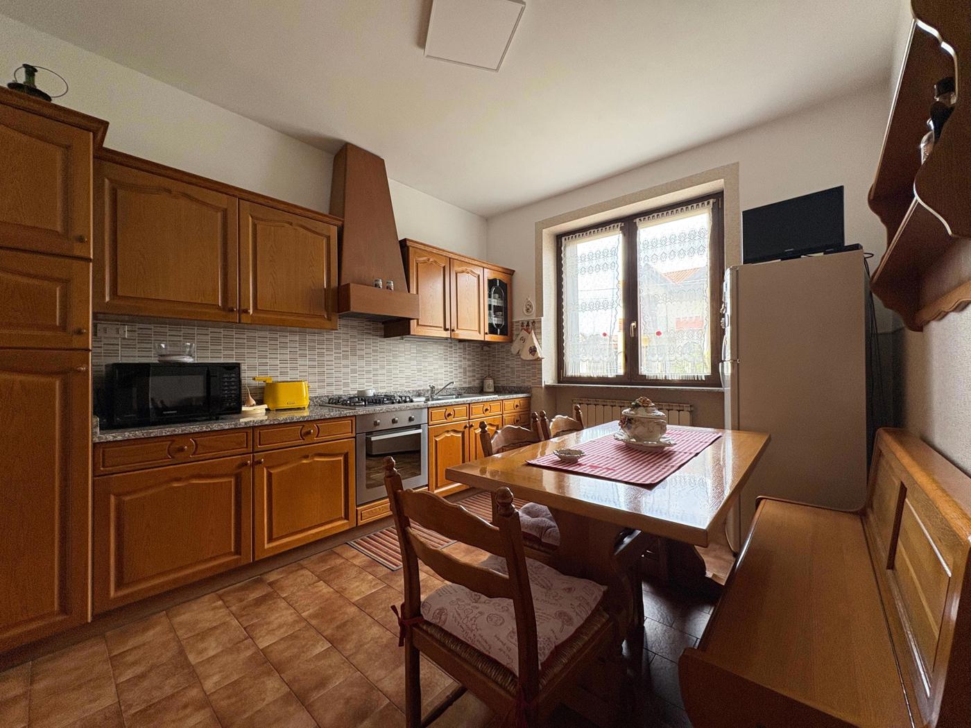 Villa con giardino a Mesero