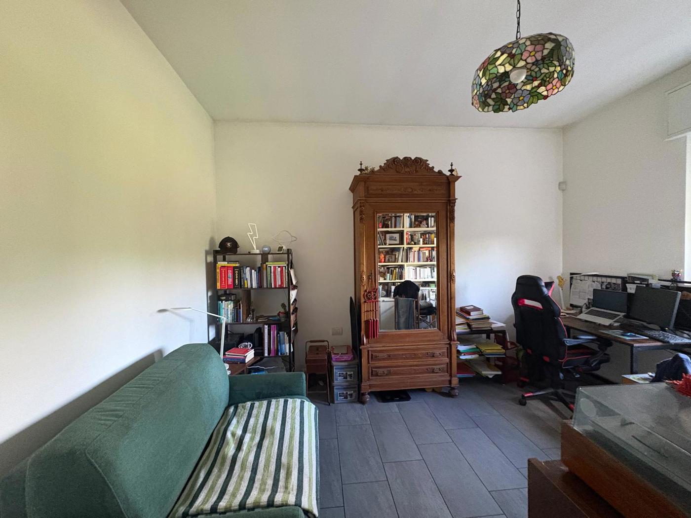 Villa con giardino a Bernate Ticino